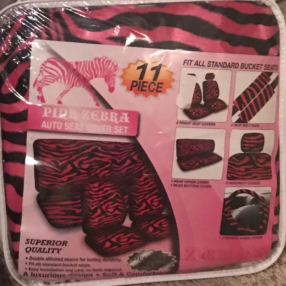 Brand New 11 Piece Zebra Car Set